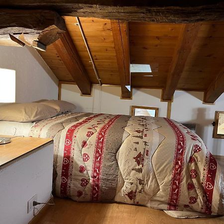 Chalet Blanc "Coeur Sapin" Courmayeur Buitenkant foto