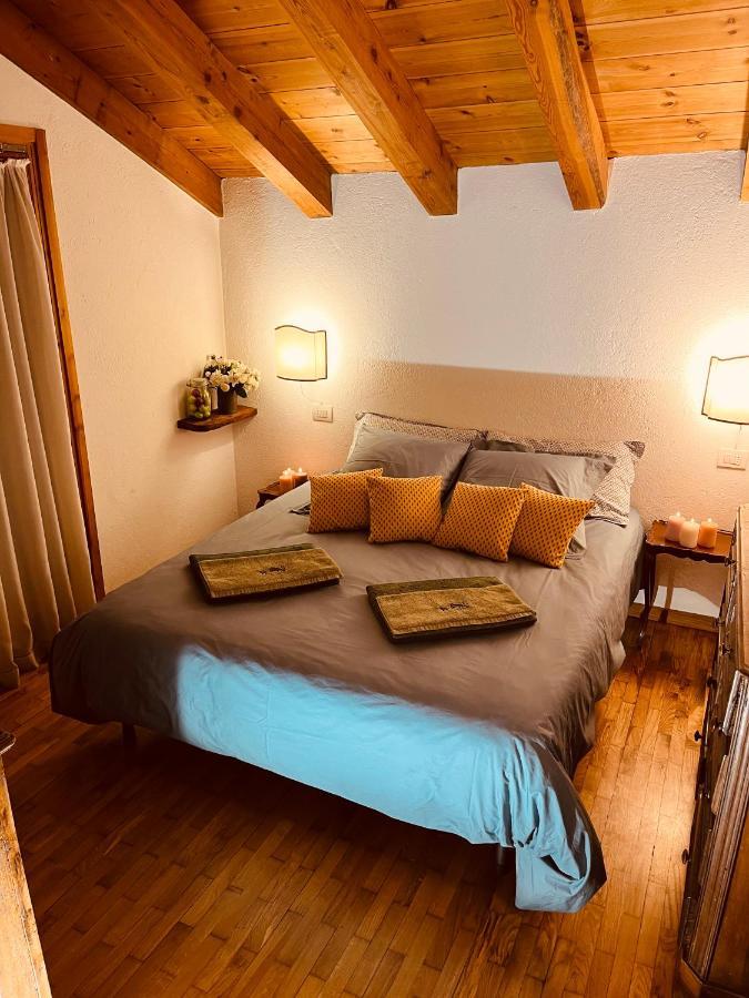Chalet Blanc "Coeur Sapin" Courmayeur Buitenkant foto