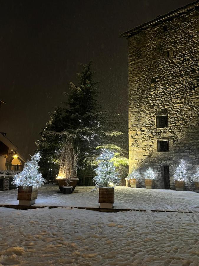 Chalet Blanc "Coeur Sapin" Courmayeur Buitenkant foto